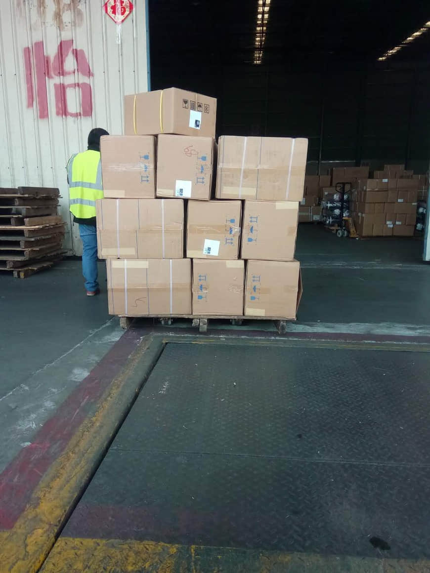 الشحن إلى AU 10