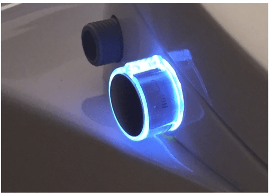 بيديت ذكي على شكل حرف V من أميكان 8