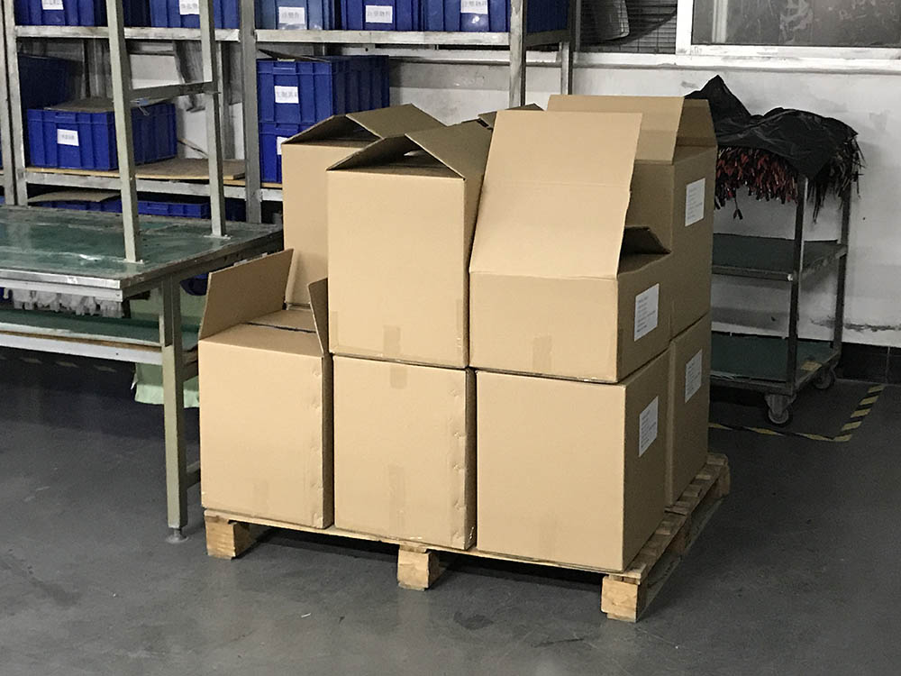 المحمولة المحمولة - شحنة إلى أوروبا - 2-1