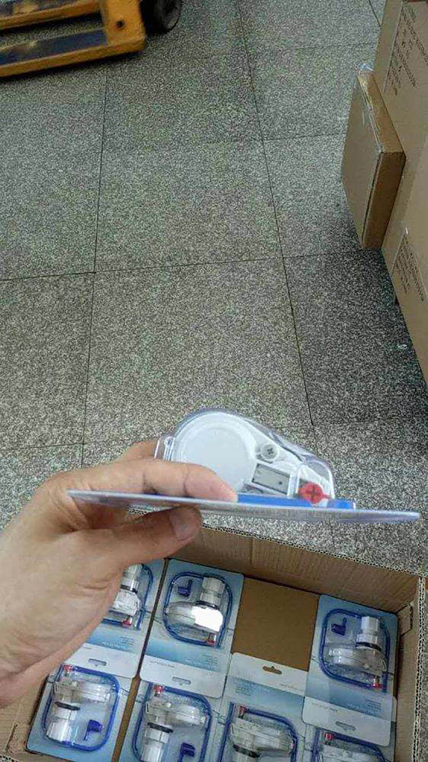 صمام تعبئة مضاد للسيفون 13