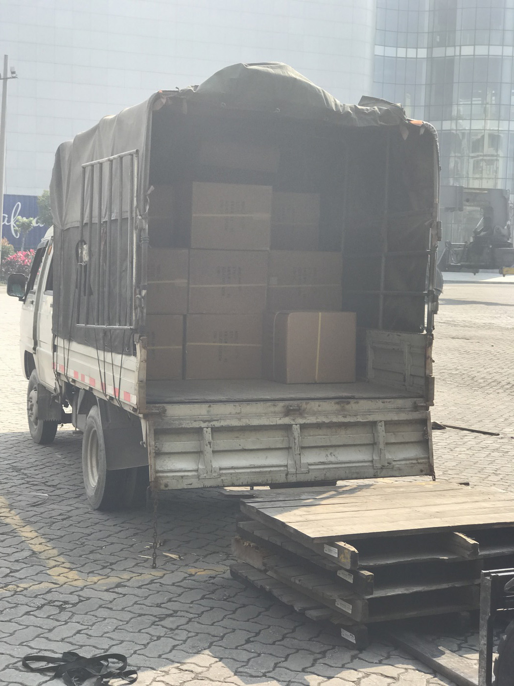 Non-Electric-DIY-Bidet-Toilet-Attachment-Shipment-to-UK-7