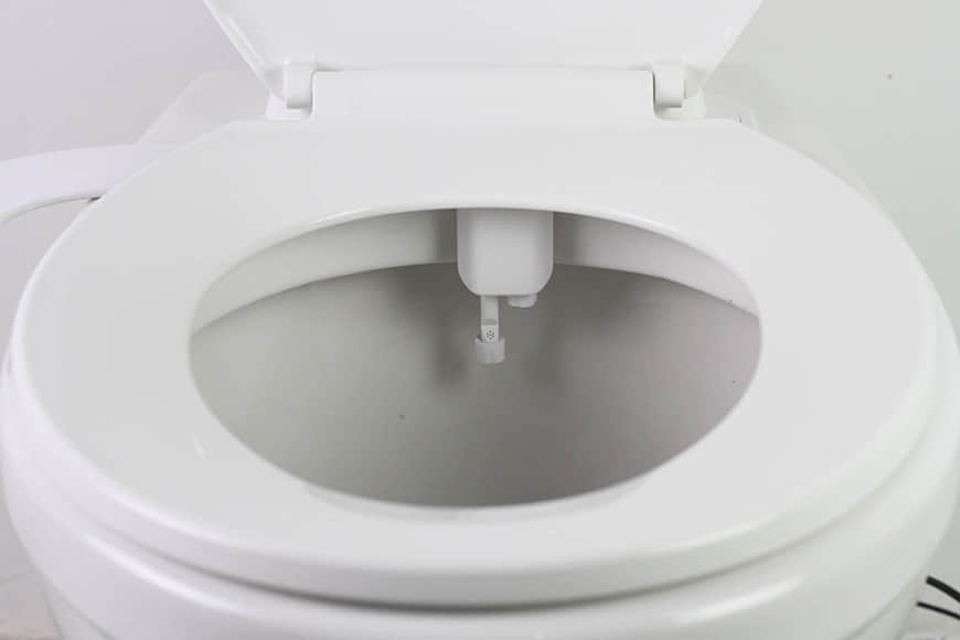 مرفق بيديت مع فوهة مزدوجة 1