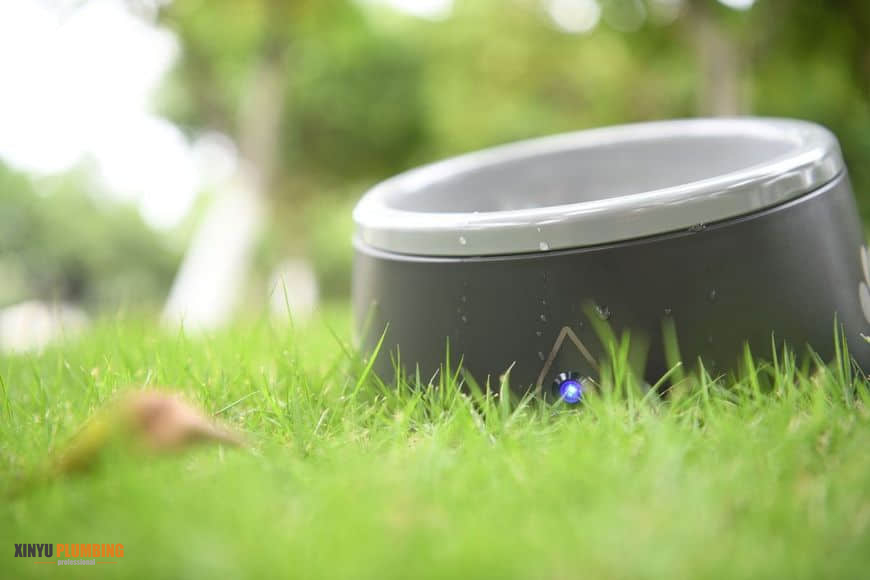 وعاء الحيوانات الأليفة 1