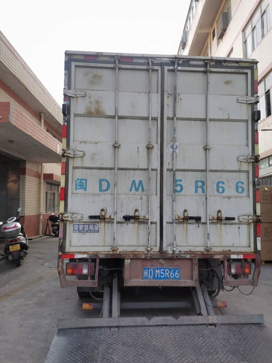 تحميل الشاحنات 2